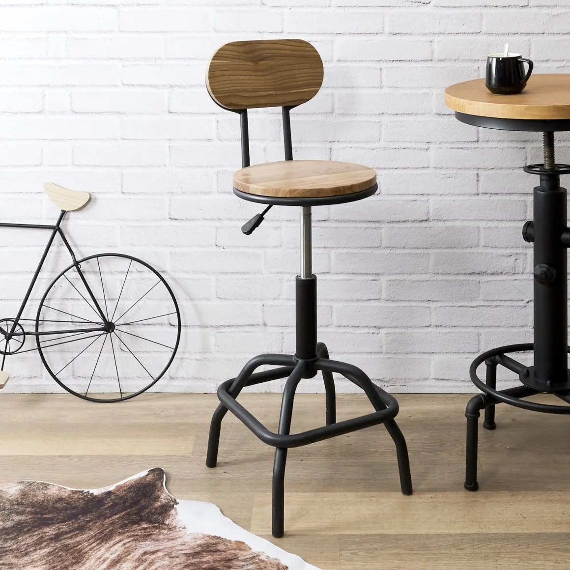 La Chaise Longue Mobilier-CHAISE DE BAR REGLABLE BOIS BRUT ACE
