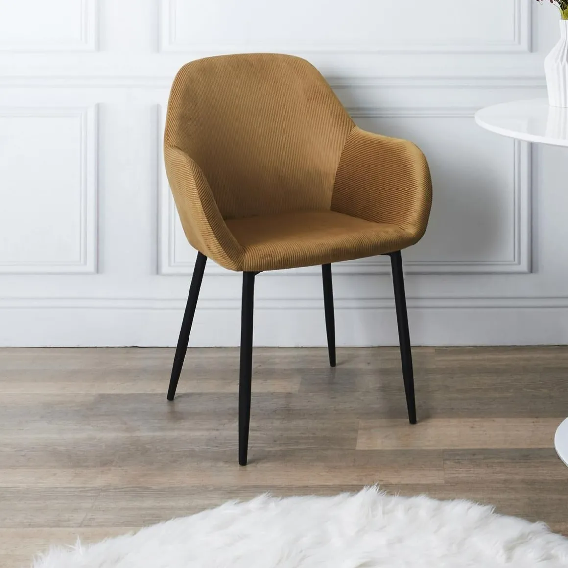 La Chaise Longue Mobilier-FAUTEUIL GIULIA JAUNE MOUTARDE VELOURS COTELE - Lot de 2