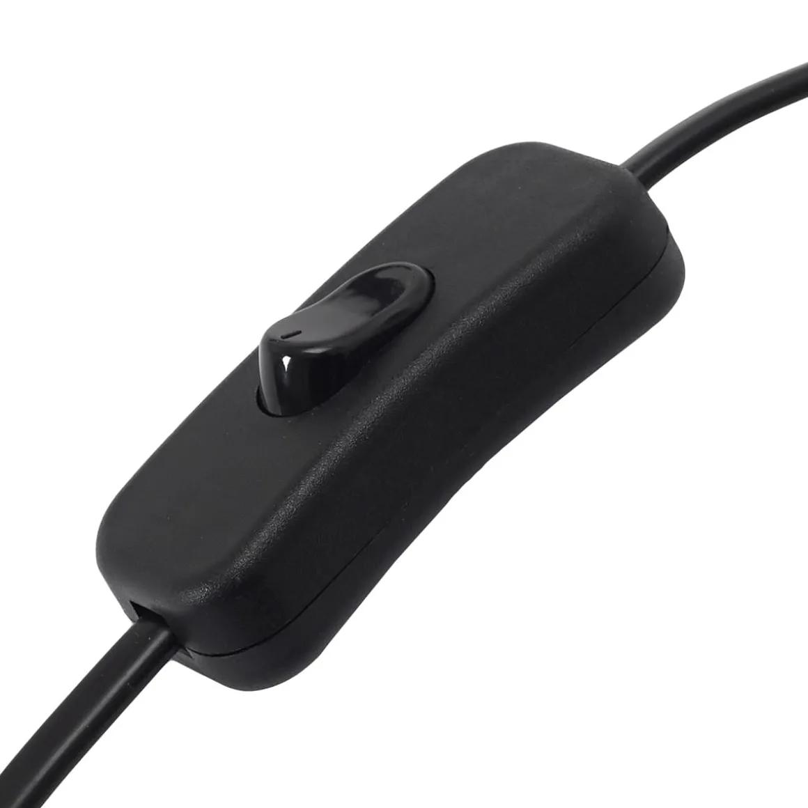 La Chaise Longue Luminaire-LAMPE CHAPEAU ROTIN