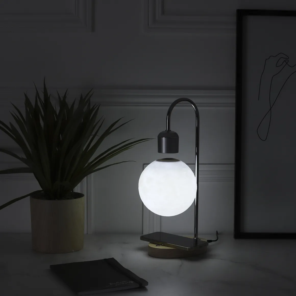 La Chaise Longue Luminaire-LAMPE CHARGEUR GRAVITY MOON