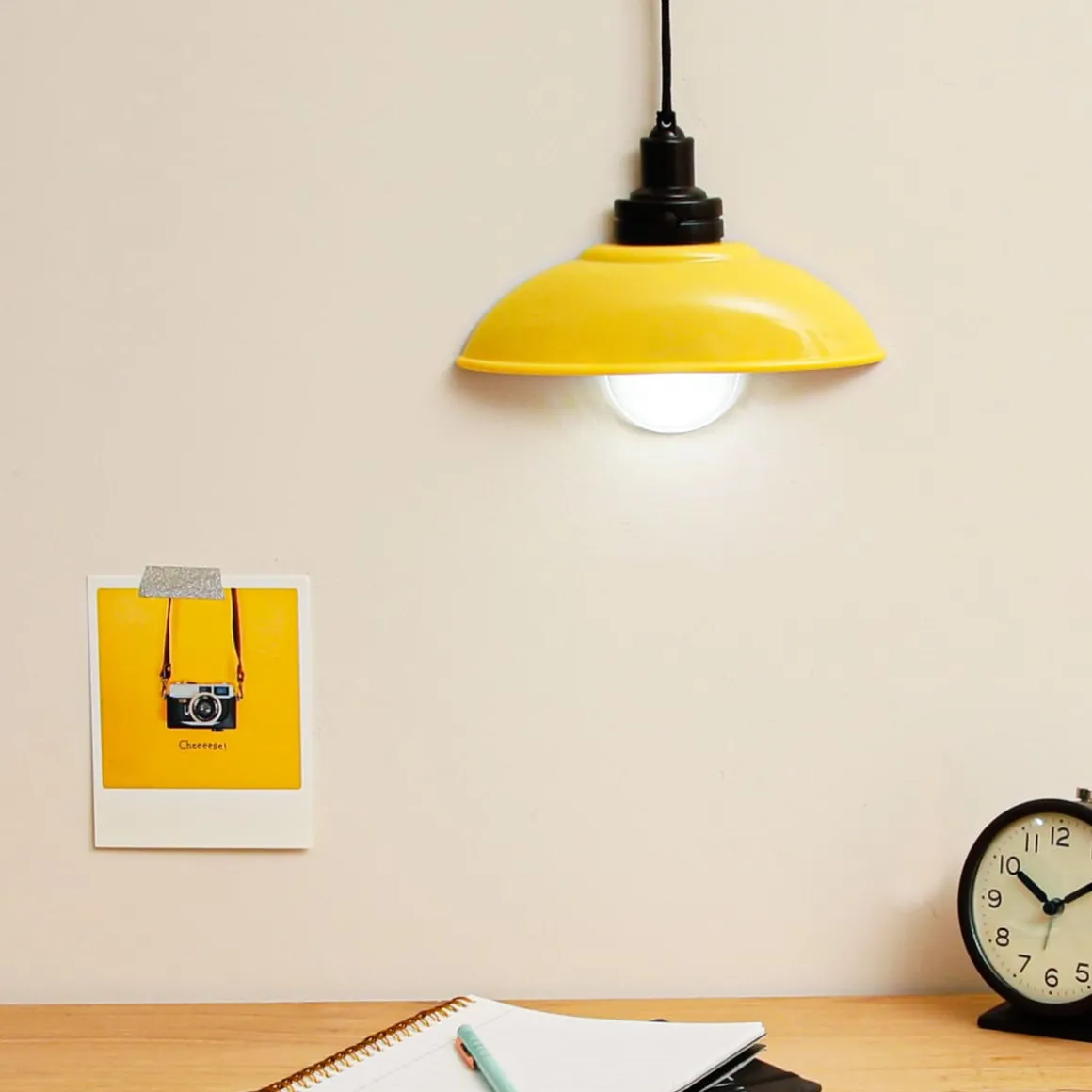La Chaise Longue Déco Lumineuse|Déco-SUSPENSION VEILLEUSE RETRO JAUNE