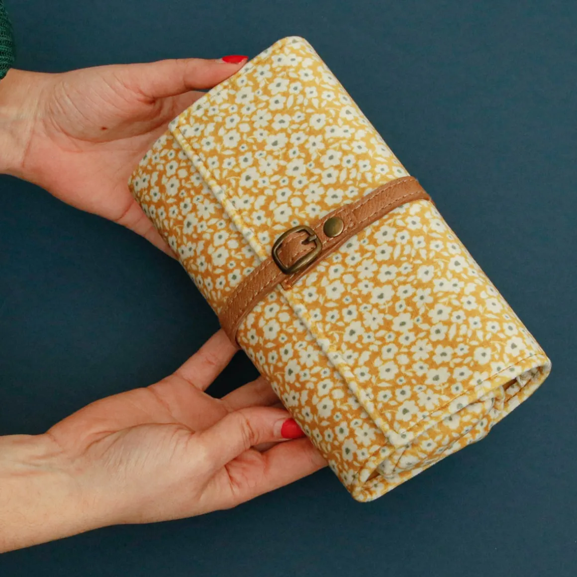 La Chaise Longue Sacs & Pochettes-TROUSSE A BIJOUX FLOWER POWER